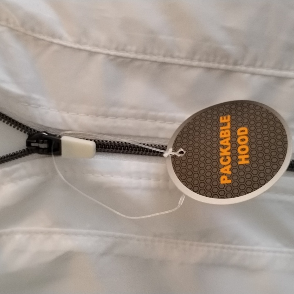 NWT - Avia Women's White and Gray Zip-Up Jacket - Picture 7 of 13